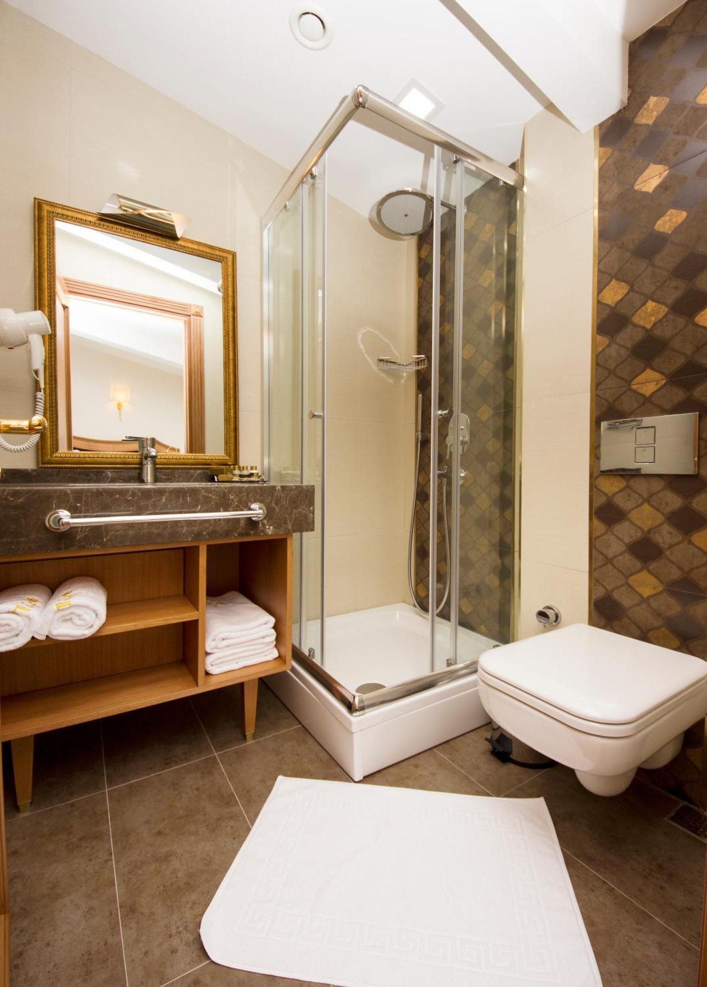 Aprilis Hotel - Special Category Istanbul Exterior photo